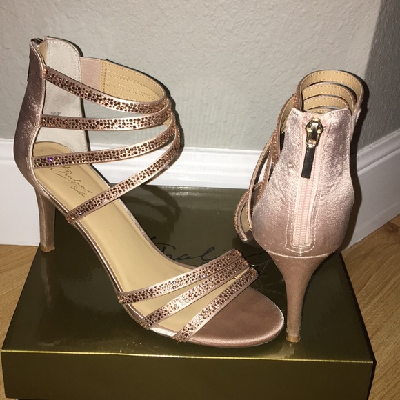 Thalia Sodi Shoes - Blush Satin Heels